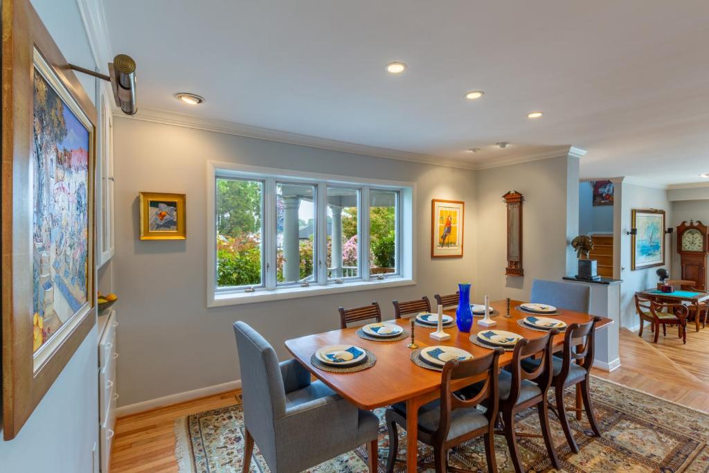 Base Camp on the Lake - Image 4