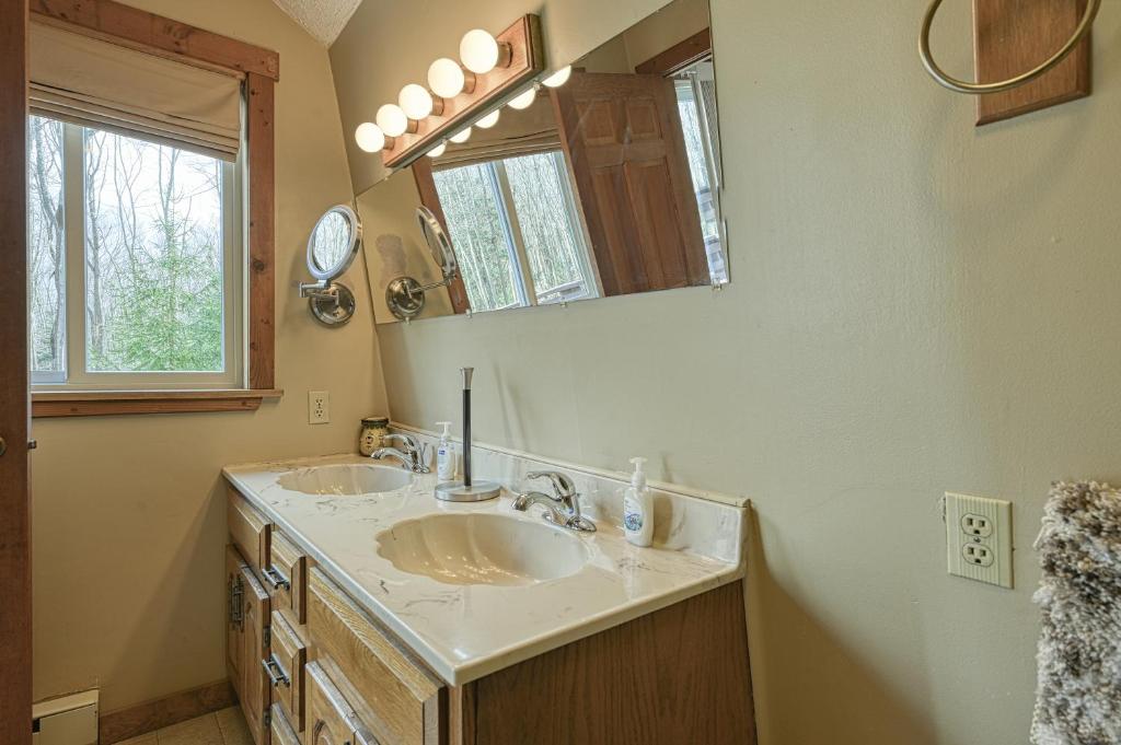 Foxtown Favorite - Image 8