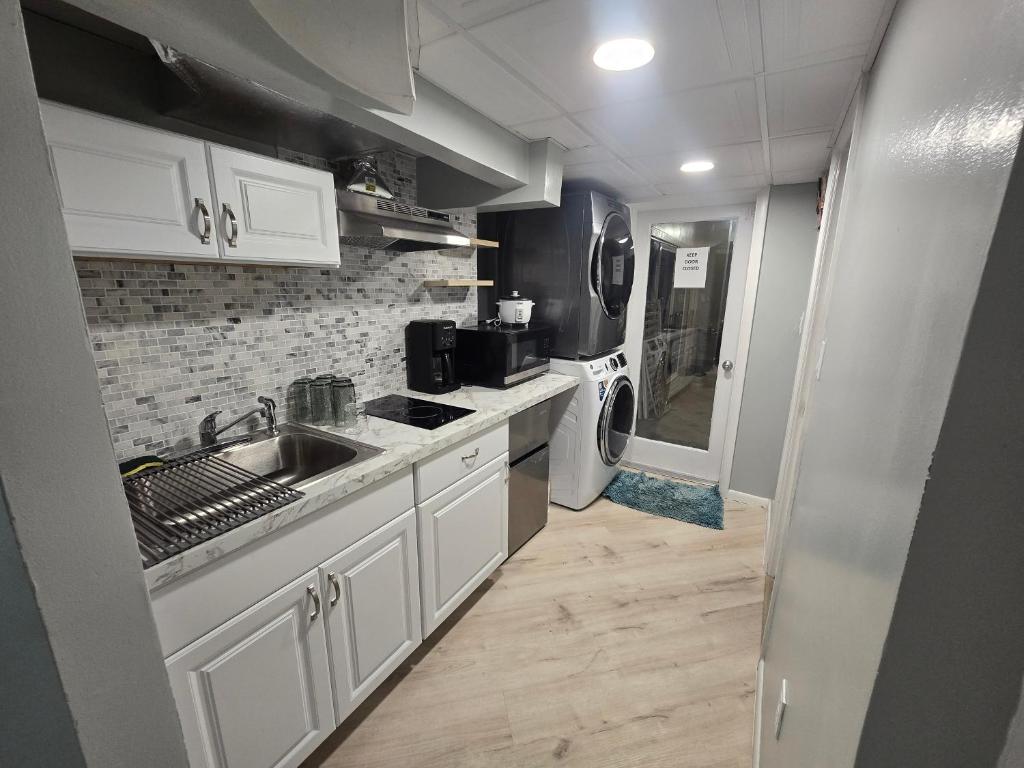 3 bedroom w indoor pool hotub - Image 5