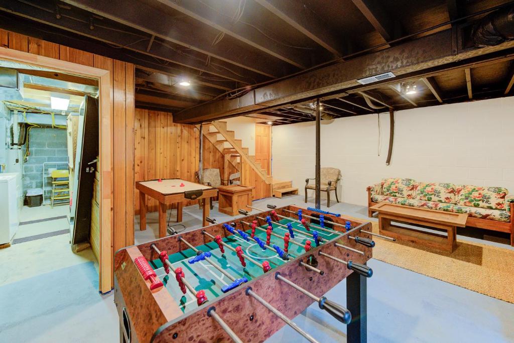 Lazy Bear Lodge - Image 4