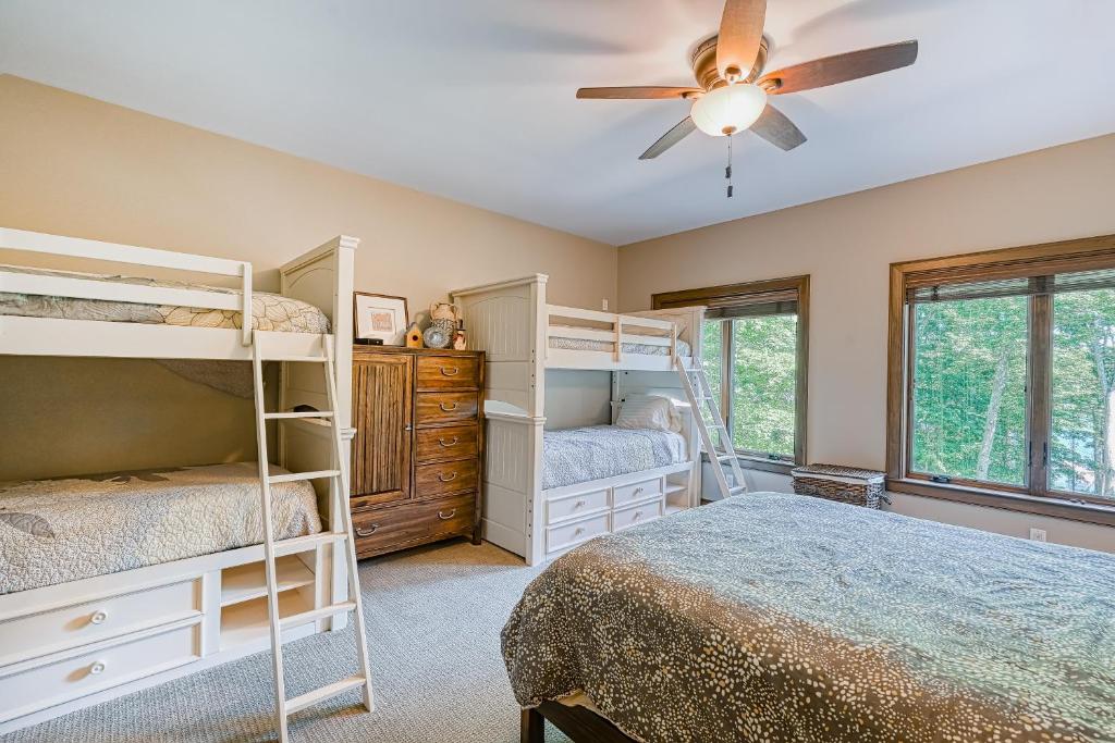 Luxury Lake - Image 7