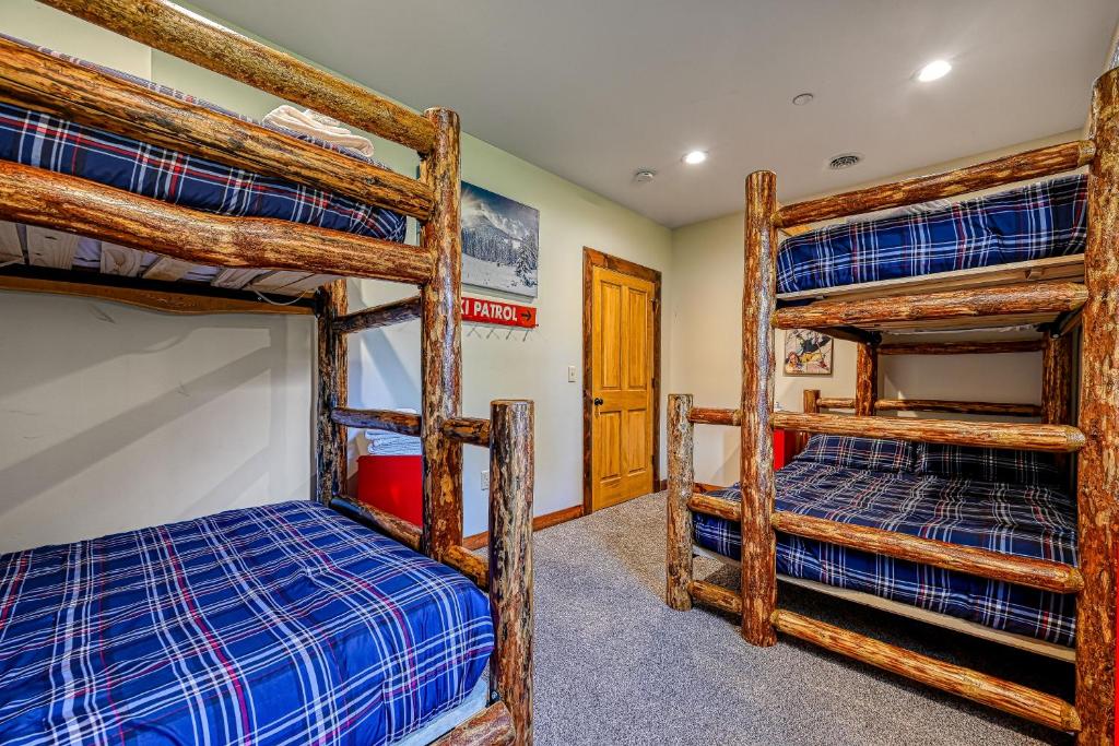 Beau Chateau - Image 7