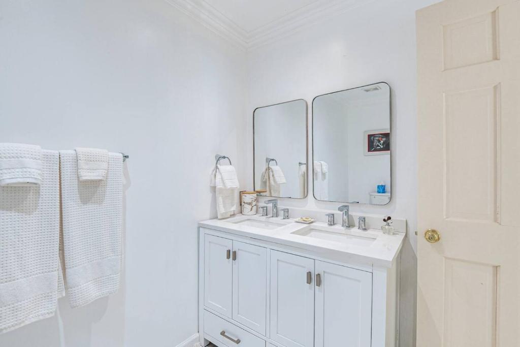 Quiet Getaway with Deck 18 Mi to Downtown Baltimore - Image 8