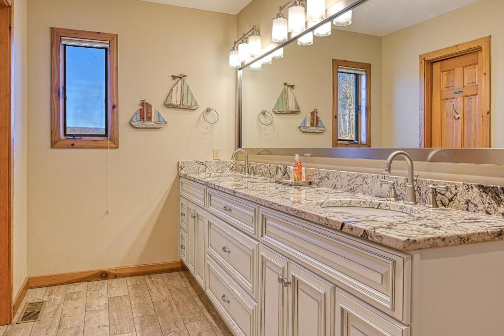 Infinite View - Image 7