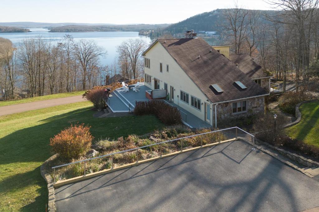 Infinite View - Image 8