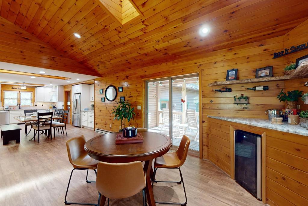 Ohana Retreat - Image 4