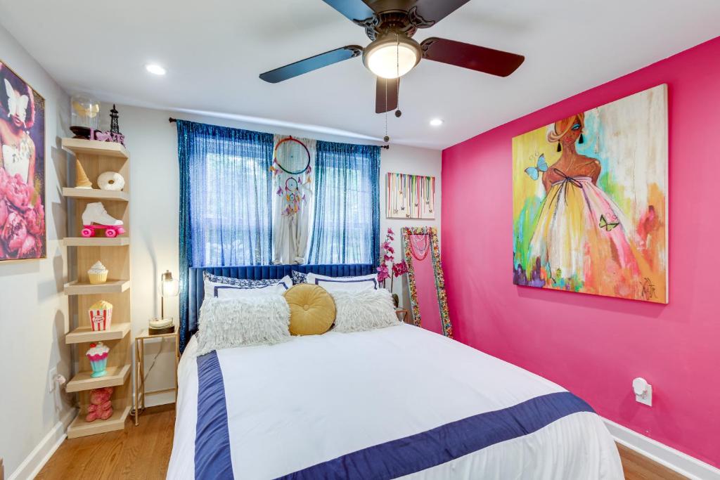 Outdoor Pool and Hot Tub Retreat - 6 Mi to Dtwn! - Image 7