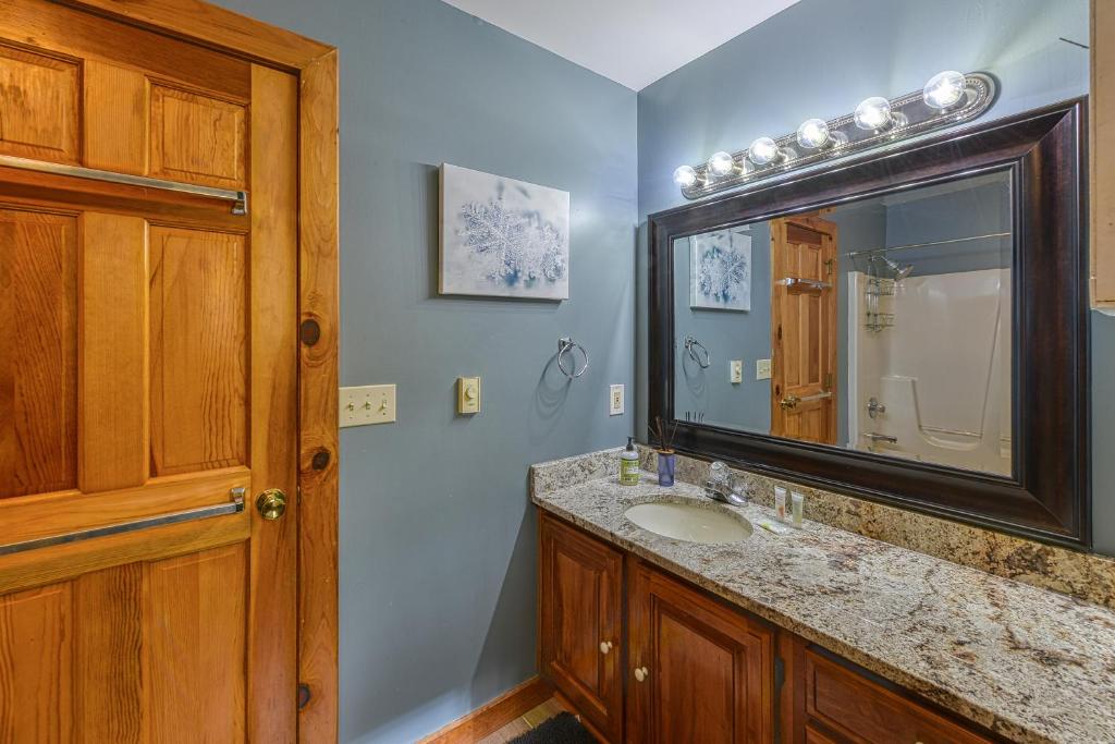 April Sound - Image 8