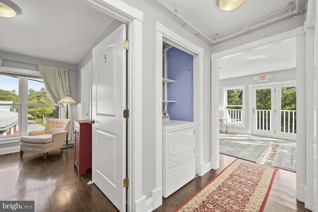 1878 RiverRun B&B - Waterfront, Self-Serve Breakfast, WiFi, Trail and River access - Image 6