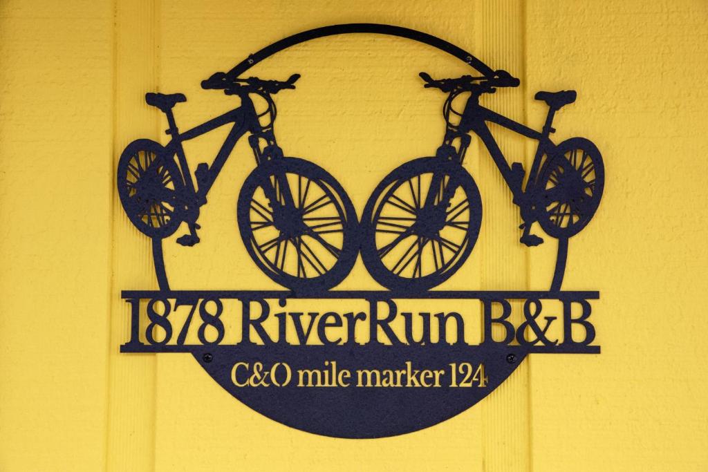 1878 RiverRun B&B - Waterfront, Self-Serve Breakfast, WiFi, Trail and River access - Image 7