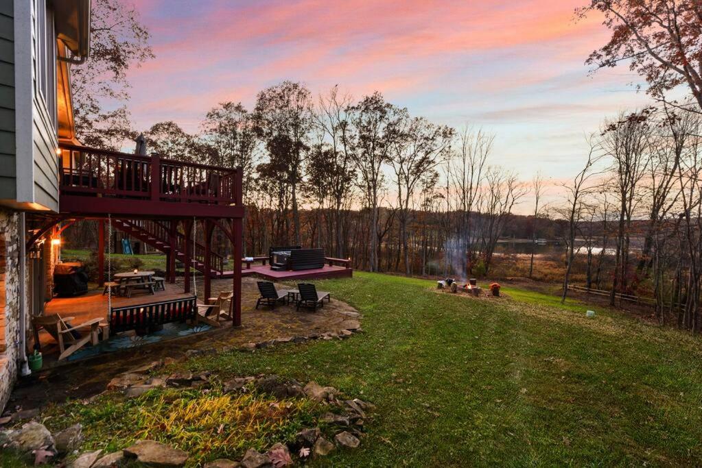 Hot Tub (Jacuzzi) - Photo 4