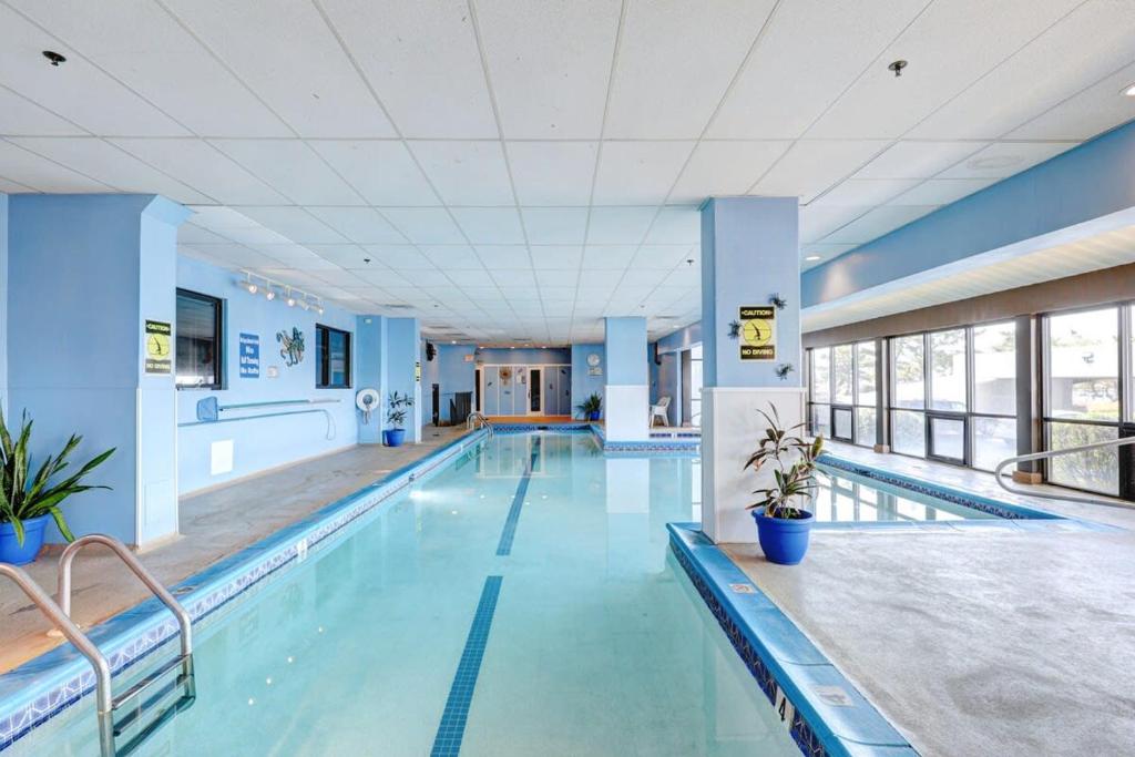 Hot Tub (Jacuzzi) - Photo 2