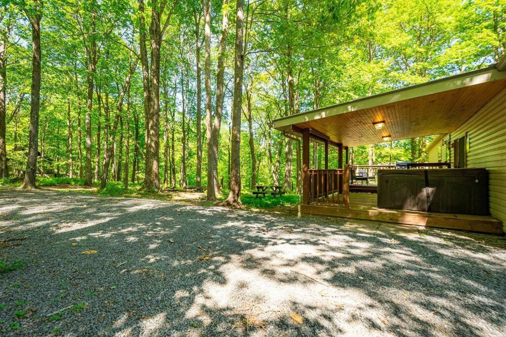 Hot Tub (Jacuzzi) - Photo 7