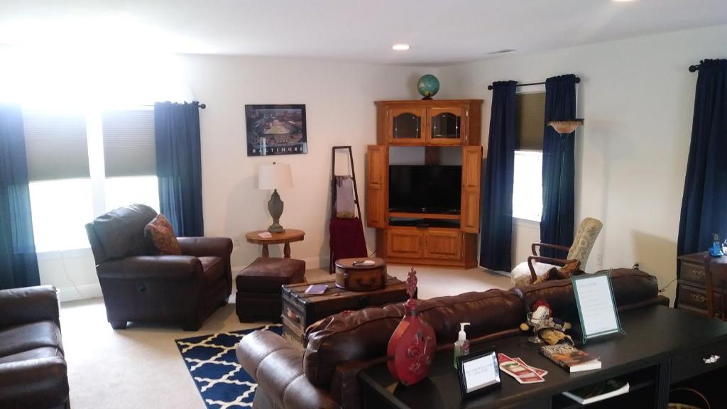 Marvels on the creek - Image 5