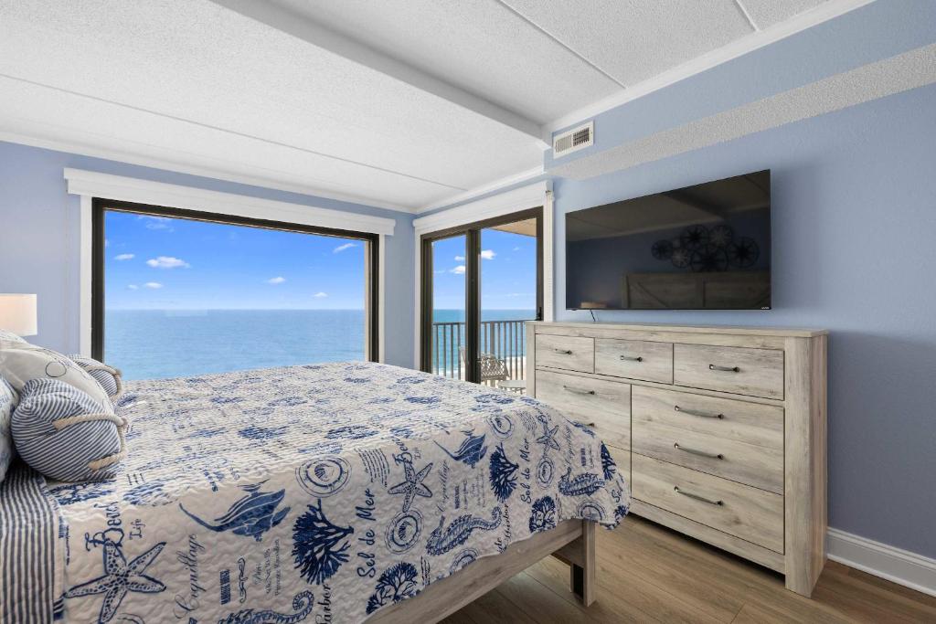 Extraordinary Oceanfront Escape - Unit 709
