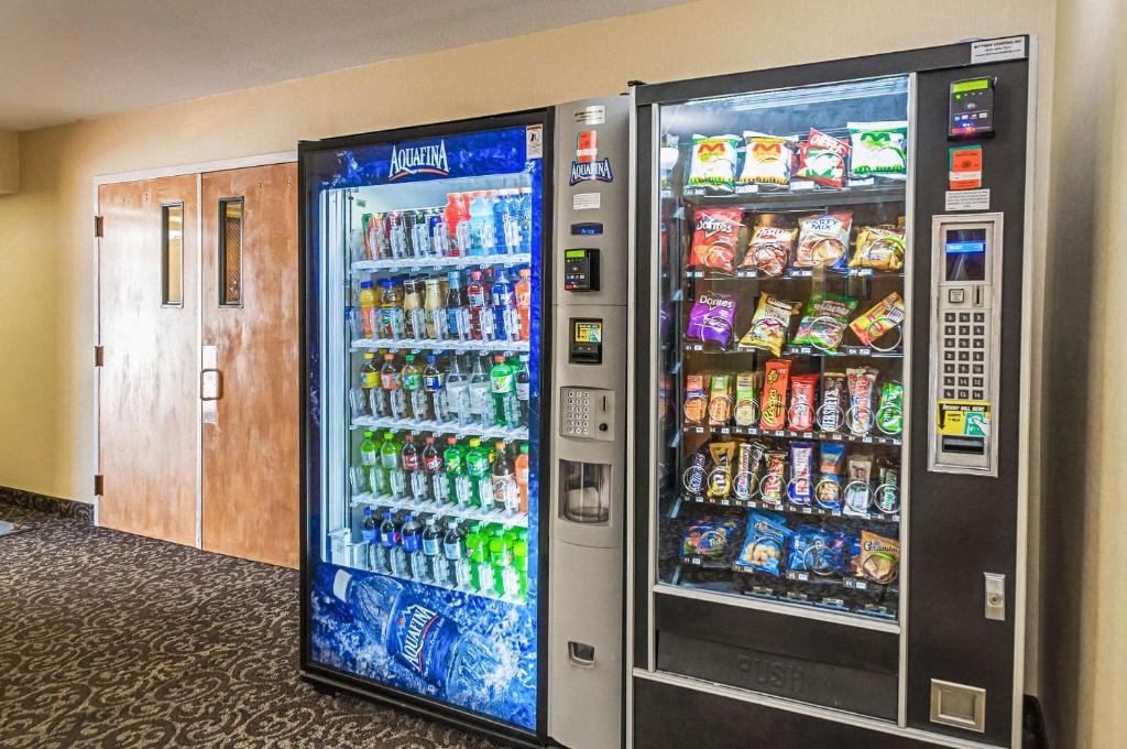 Quality Inn & Suites Frostburg-Cumberland - Image 5