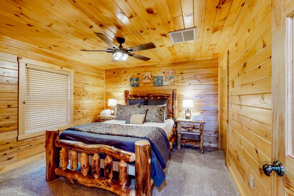 Deep Creek Mountain Retreat - Image 7