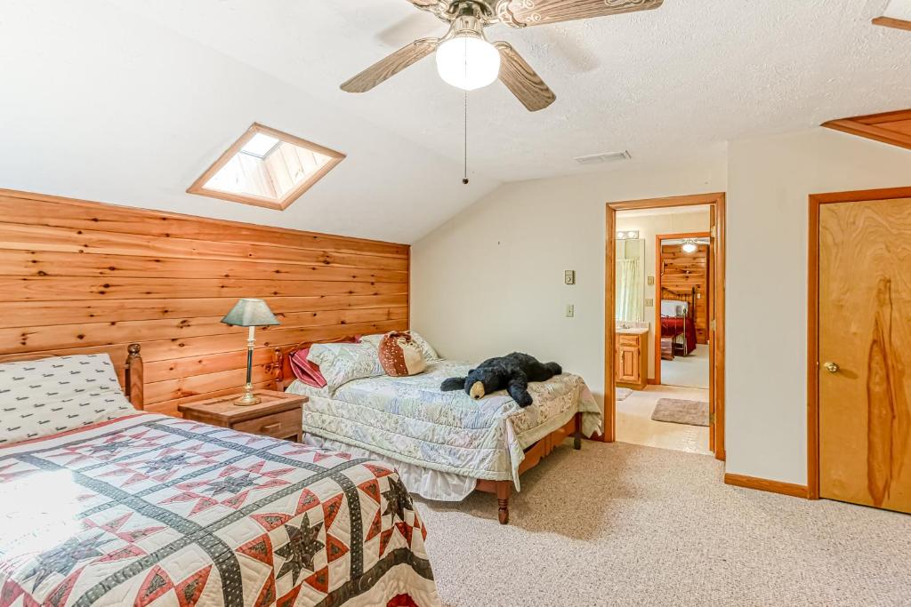 Tall Oaks Retreat - Image 7