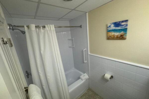 Courtyard Resort - Image 8