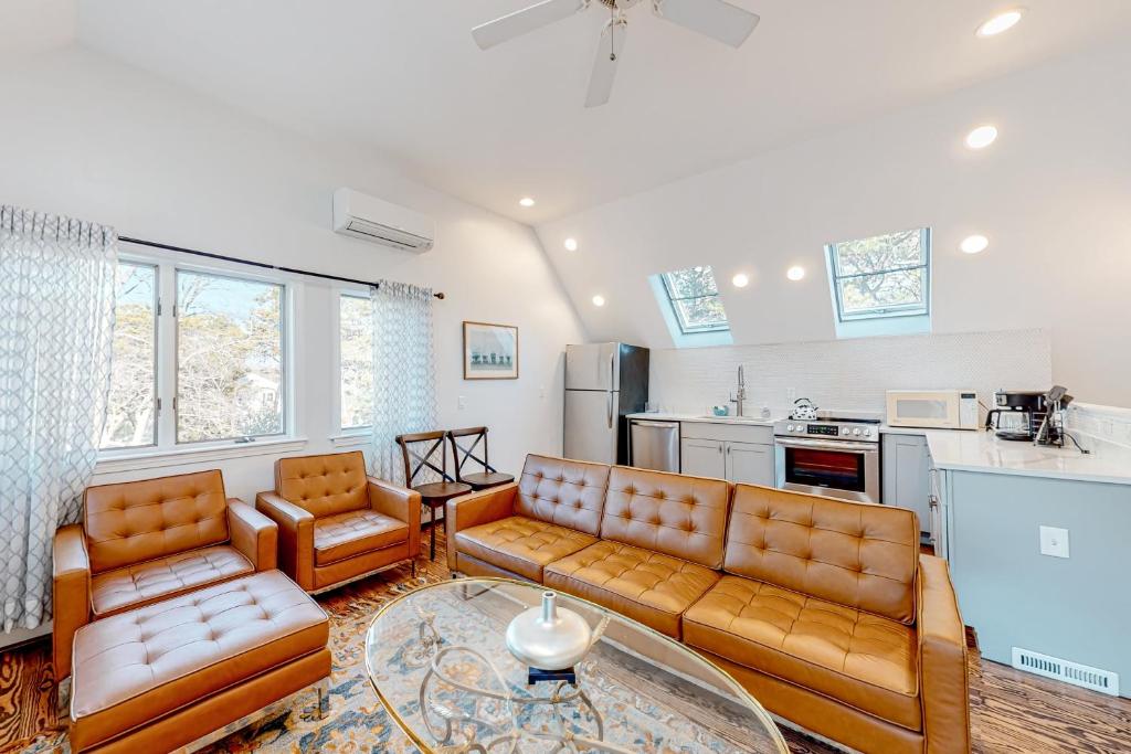 Tranquil Getaway - Image 5