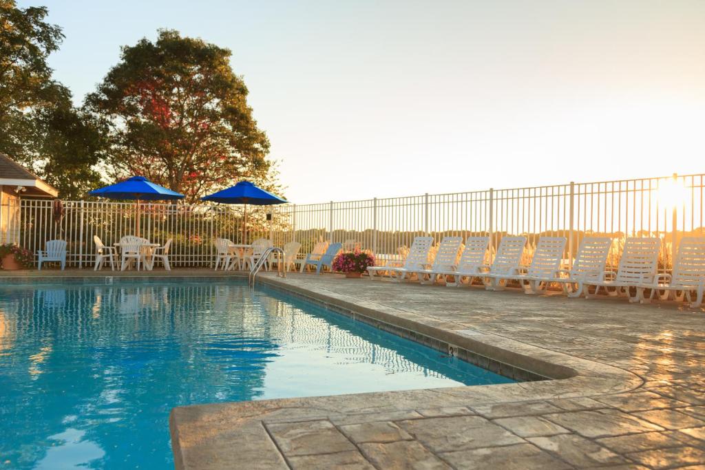 Bayside Resort Hotel - Image 4