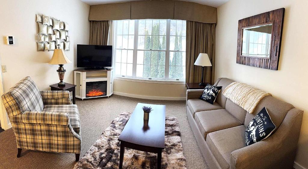 Mountain View Suite at Jiminy Peak - Ski On Off - Near Elevator Pool and Lobby - Image 6