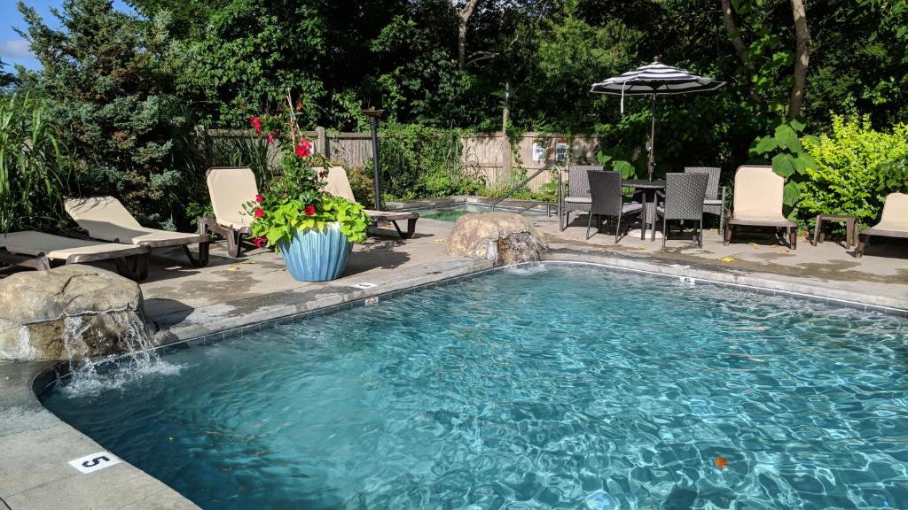 Dan'l Webster Inn and Spa - Image 4