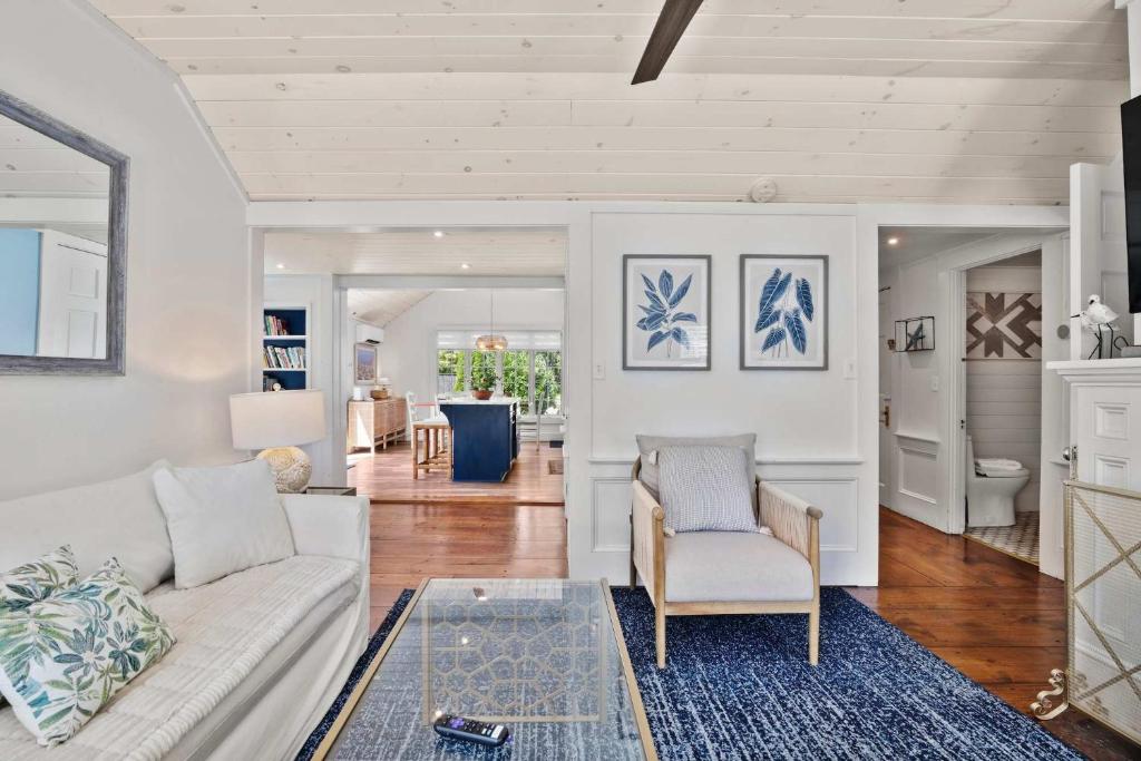 Private Hot Tub Near Dennis Pond - Image 7