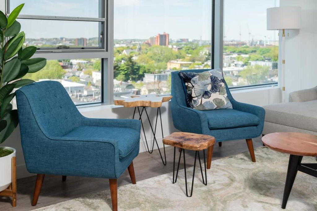 Central Serene Condo King Bed by MIT Harvard GYM - Image 6