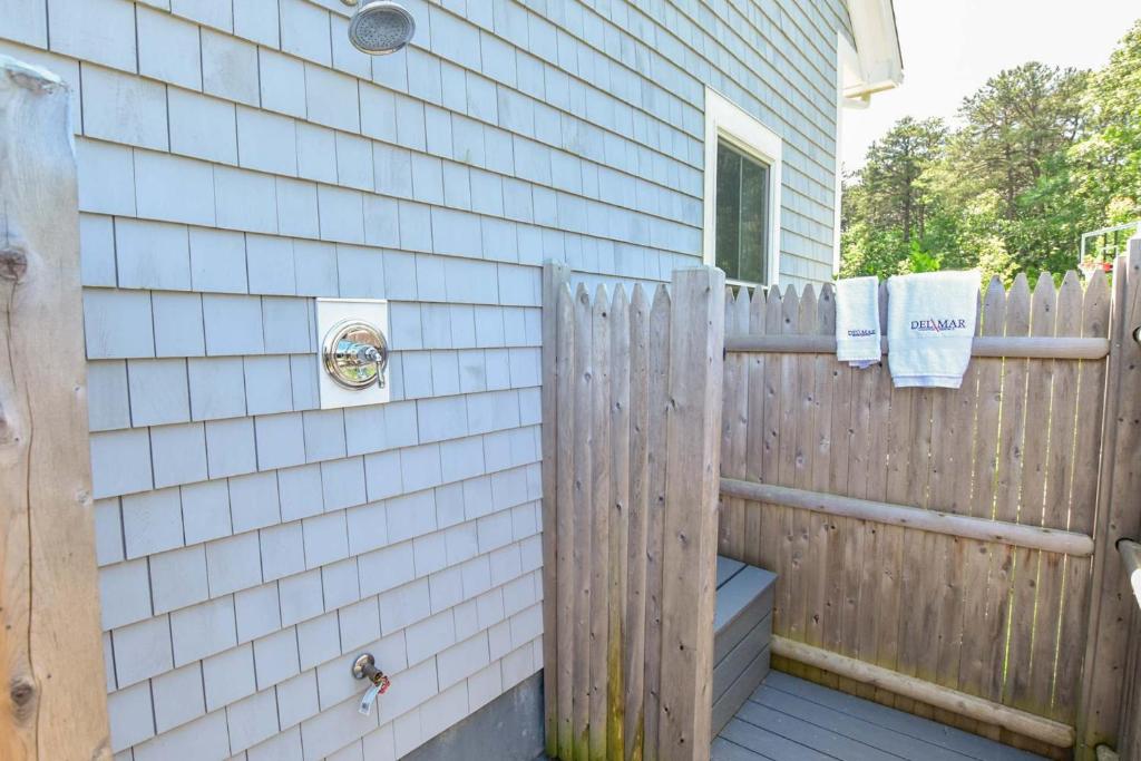 Luxury Waterfront Home w Heated Pool and Hot Tub