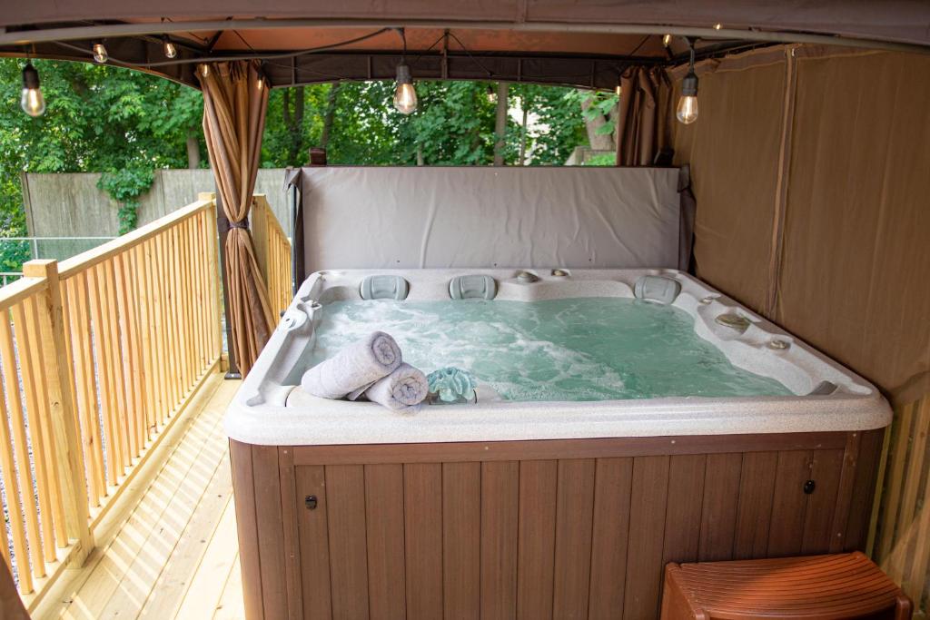 Your Cozy and Relaxing Retreat