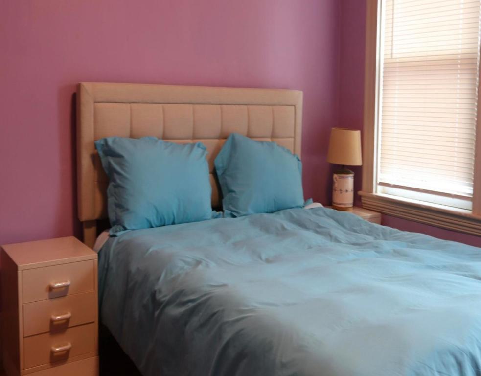 Beautiful Victorian house, Great Views, free parking - Image 7