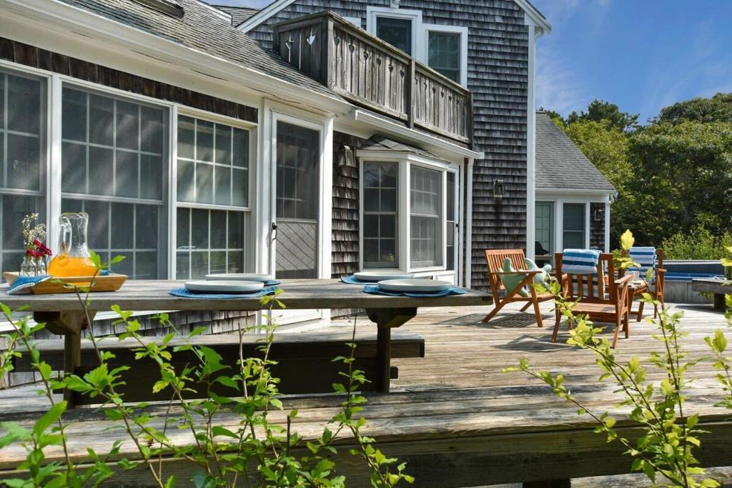 Hot Tub (Jacuzzi) - Photo 5