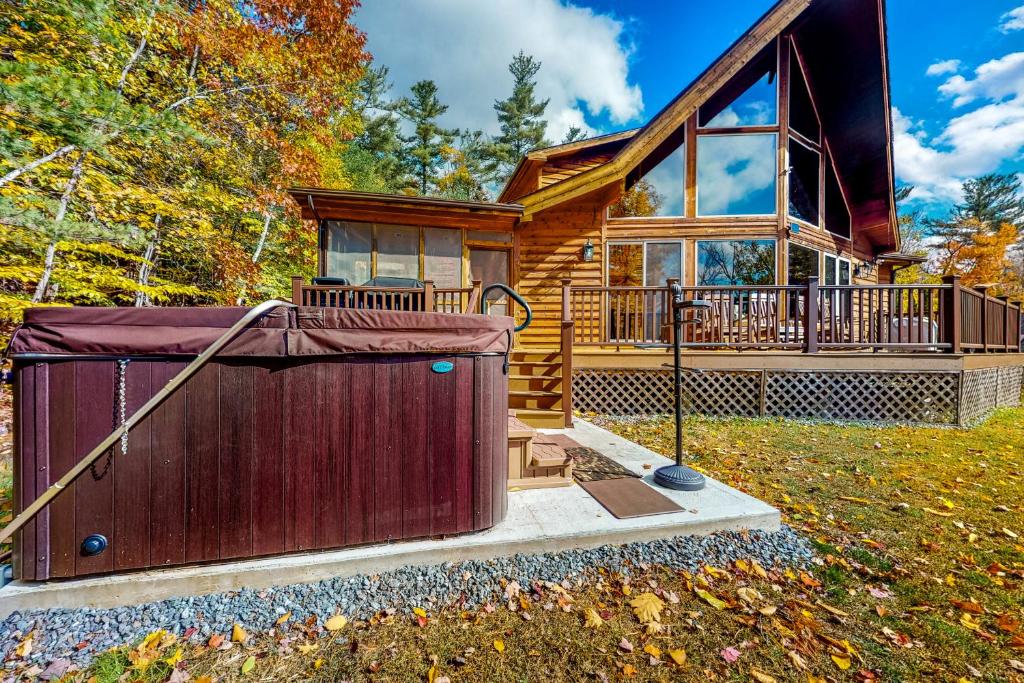 Hot Tub (Jacuzzi) - Photo 8