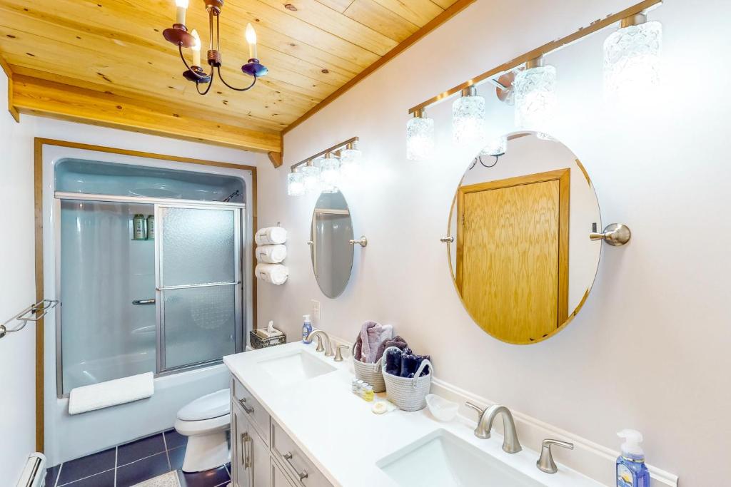 Autumn Hill Lakehouse - Image 8