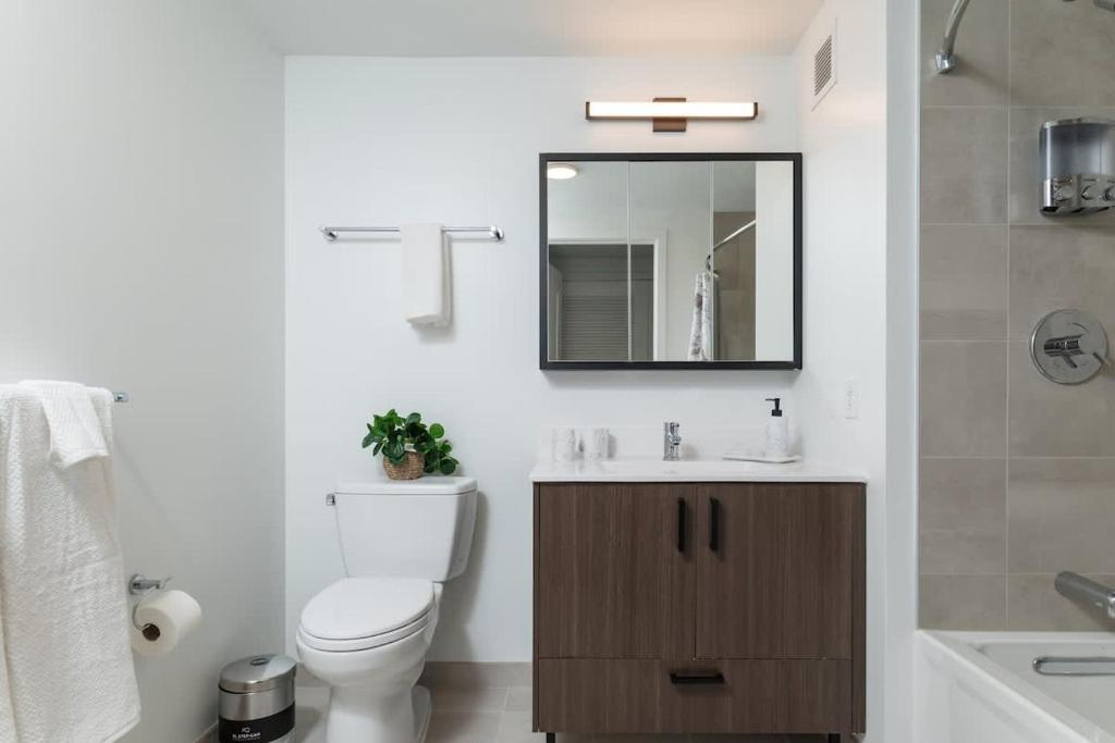 Hot Tub (Jacuzzi) - Photo 2