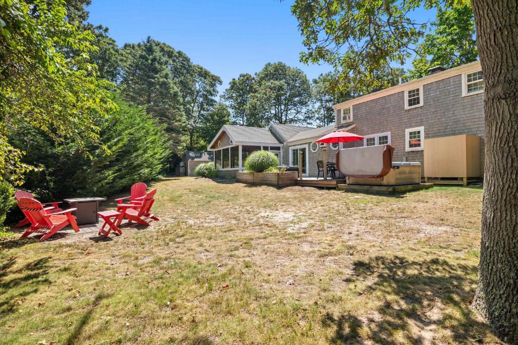 Hot Tub (Jacuzzi) - Photo 4