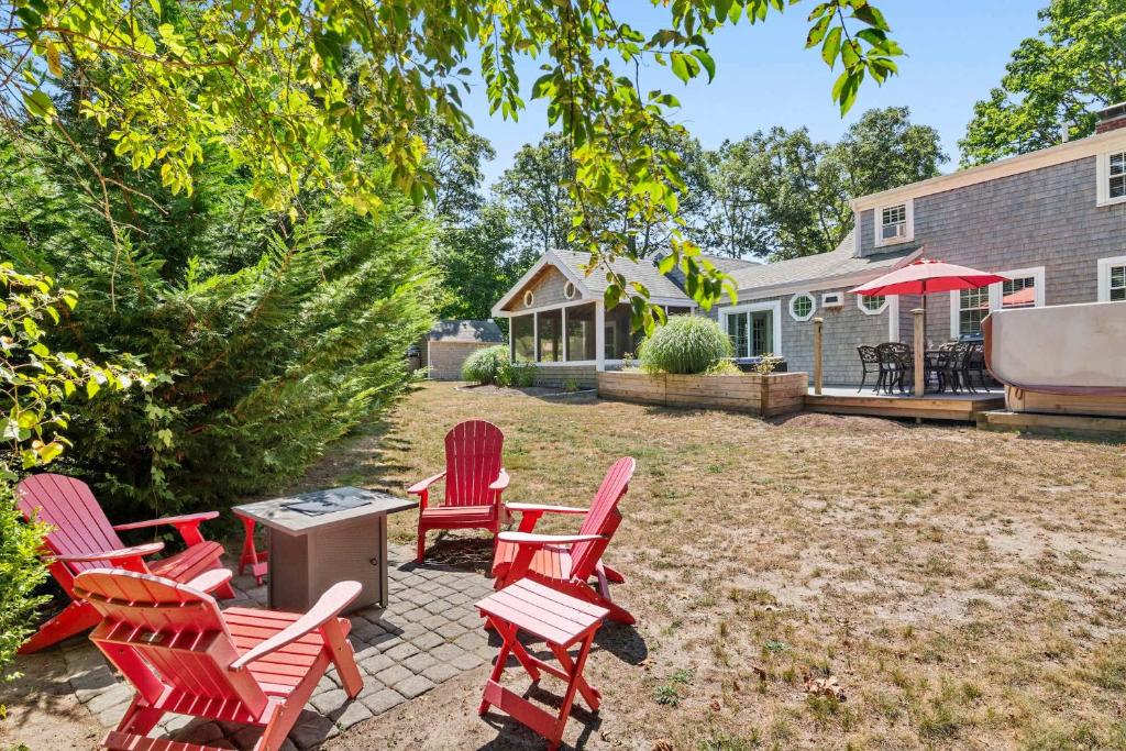 Hot Tub (Jacuzzi) - Photo 5