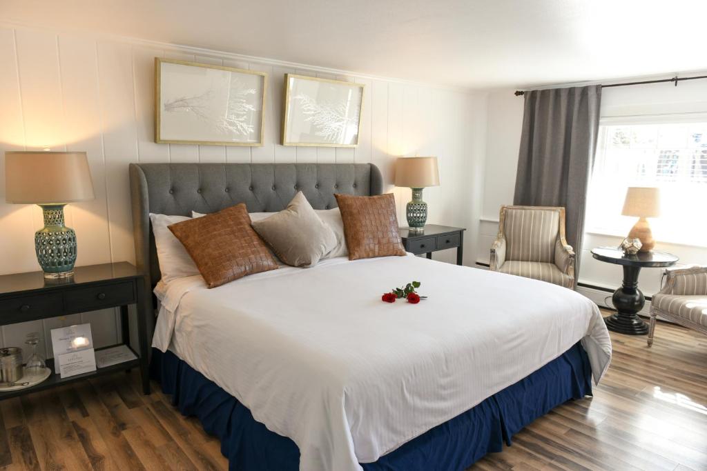 Cape Cod Veranda - Image 8