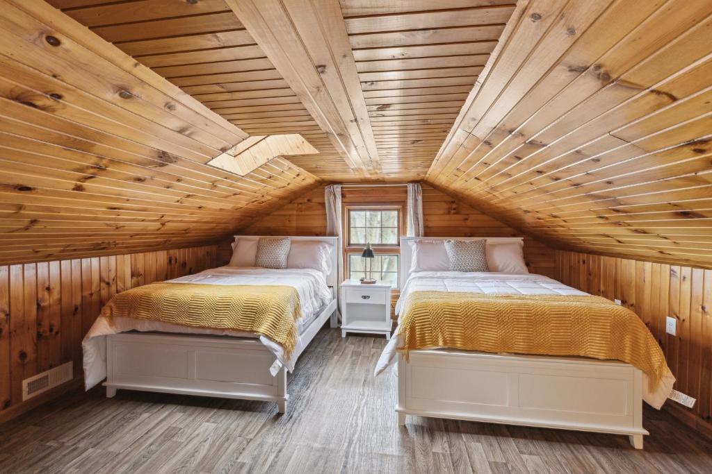 Farmhouse in Battle Creek whit hub tube - Image 7