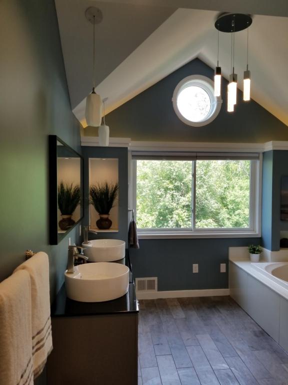 This is the One! Private! Exclusive! Pet Friendly!