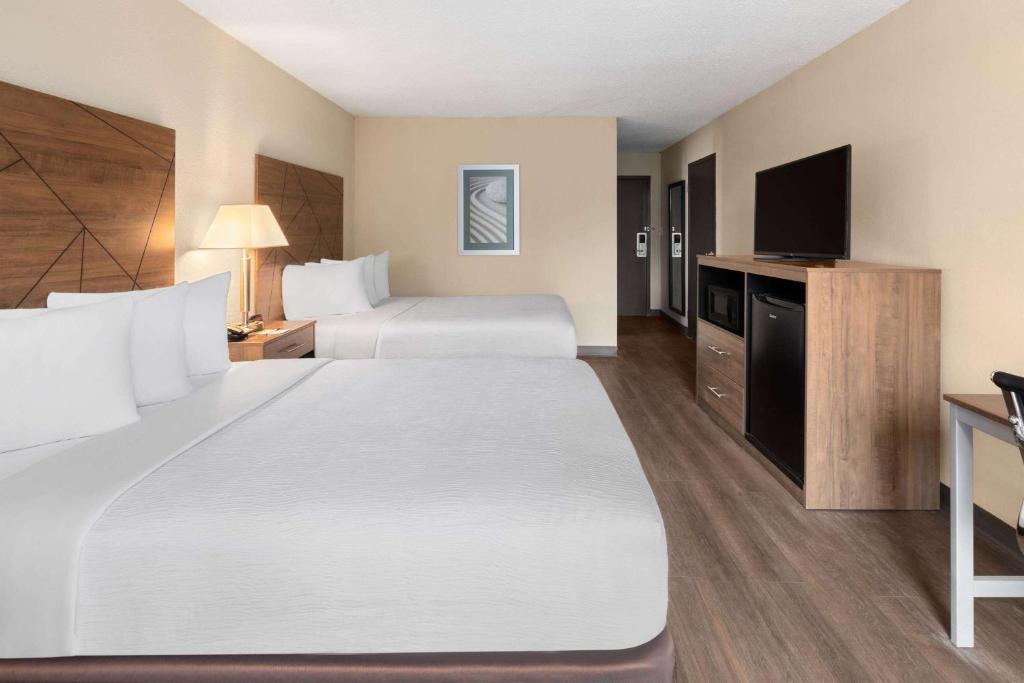 Wingate by Wyndham Troy - Image 5