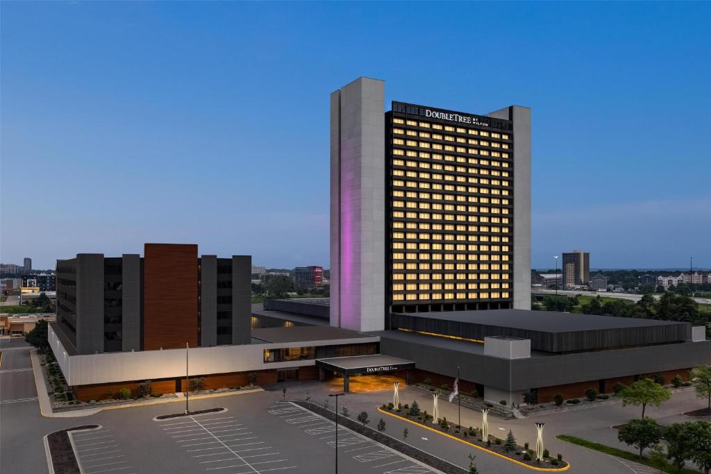 DoubleTree by Hilton Bloomington Minneapolis South - Image 7