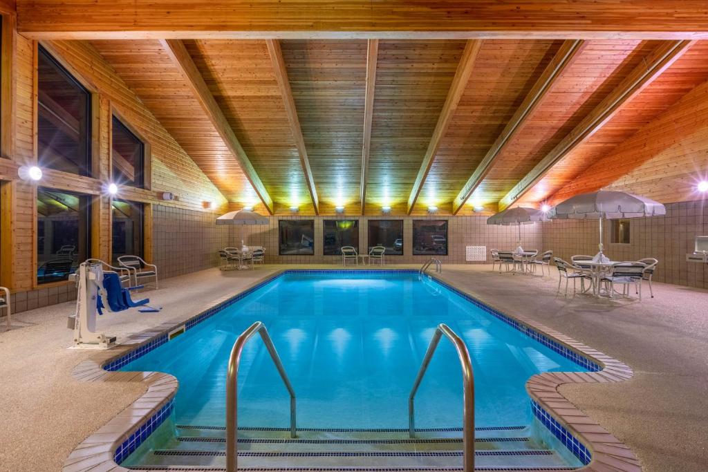 AmericInn by Wyndham Jackson - Image 4