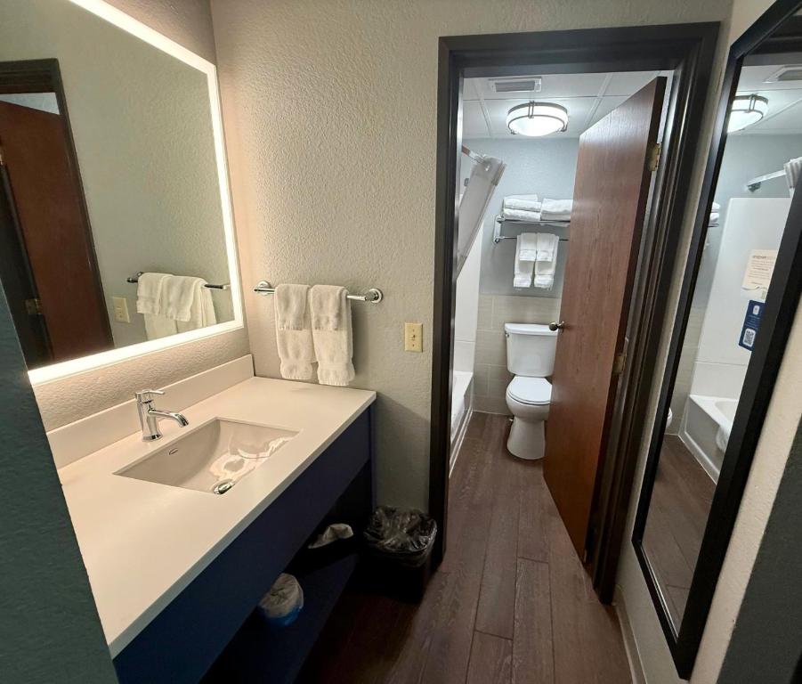 AmericInn by Wyndham Tofte Near Lake Superior - Image 8