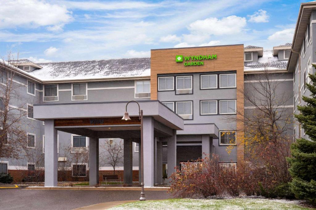 Wyndham Garden Otsego-Minneapolis - Image 6