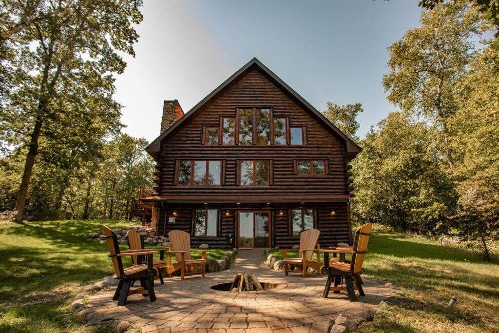 New Hot Tub Fall Oasis with Amazing FawnLake Views - Image 6