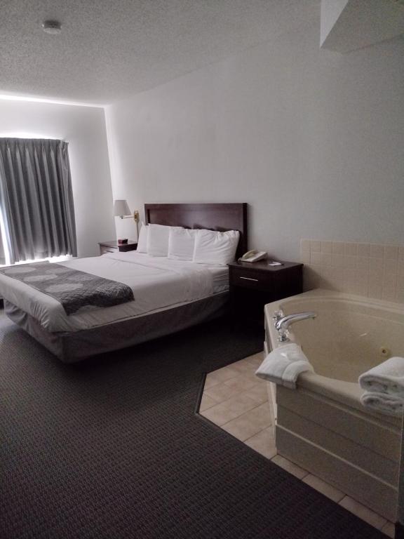 GrandStay Hotel & Suites Hastings