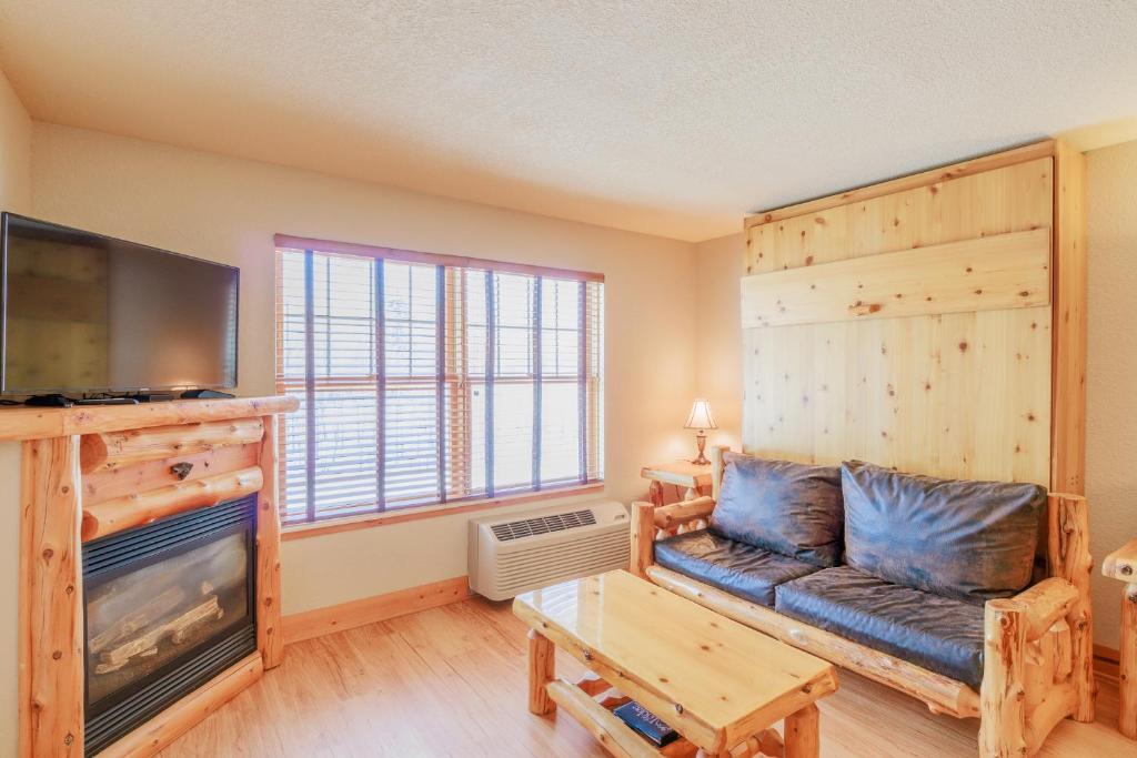 North Ridge Mountainside Condo - Image 5