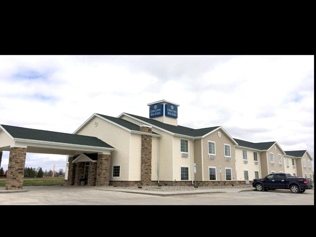 AmeriVu inn and Suites - Crookston - Image 7